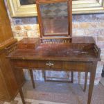 662 7775 DRESSING TABLE